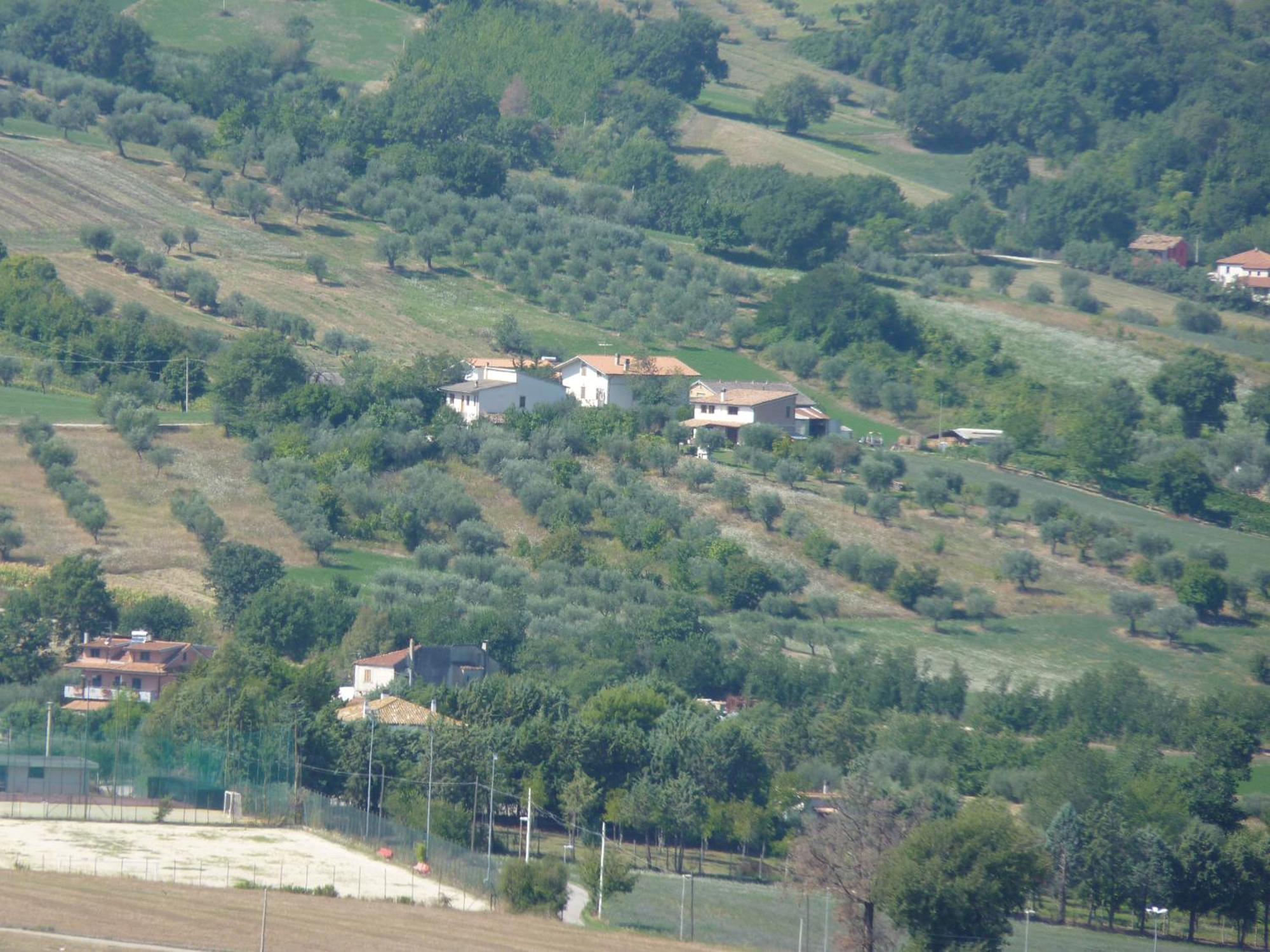 Agriturismo Il Vecchio Carro Campli Экстерьер фото